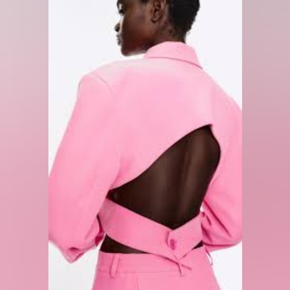Gorgeous Lumina Pink cropped blazer - Picture 3 of 8